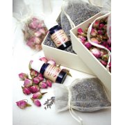 Naturaleigh Pot Pourri Gift Set with Organza Bags