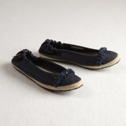 Komodo Bali Hai Canvas Pumps