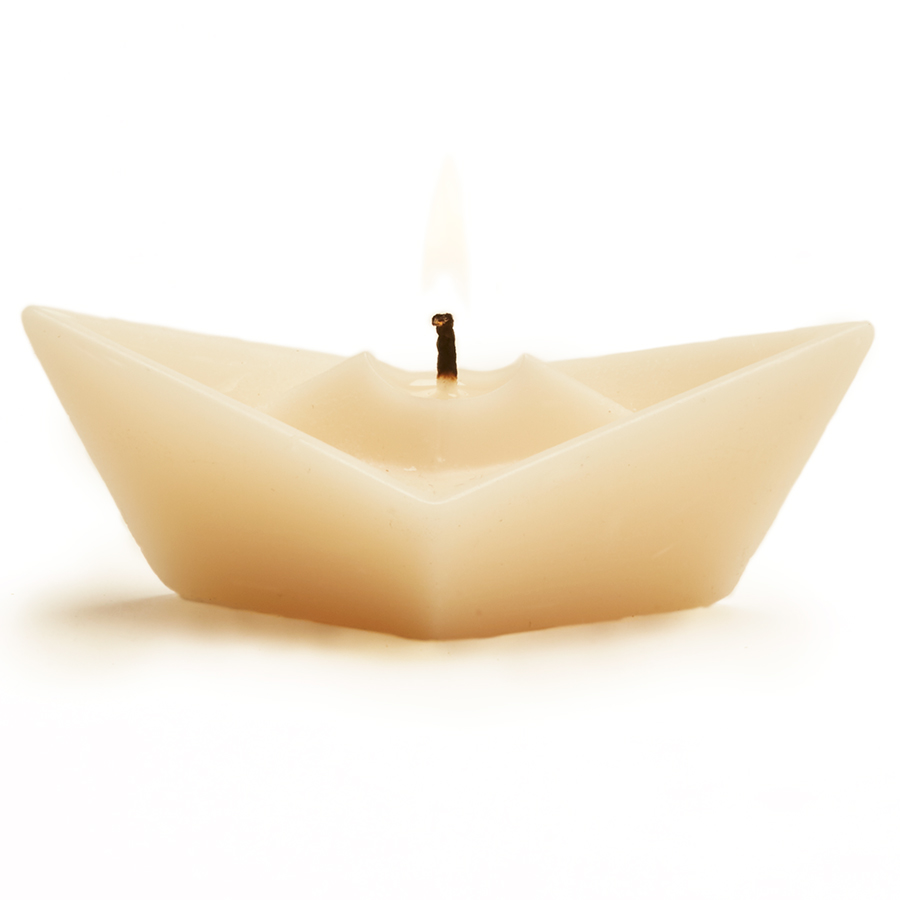 Amnesty Lifeboat Recycled Candle - White