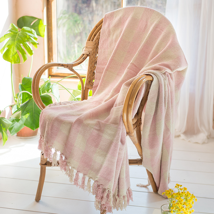 Ian Snow Recycled Gingham Throw - Pale Pink