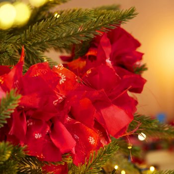 Sari Tinsel Garland - Red - 200cm